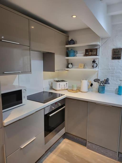 Host & Stay - Clara Cottage Bretforton 외부 사진